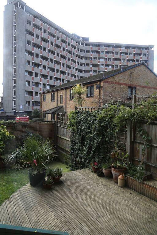 Shoreditch 1 With Garden Лондон Номер фото